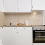 Pet-Friendly & Cozy Studio In Krakow By Noclegi Renters